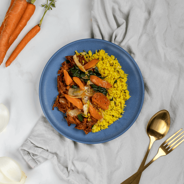 BBQ pulled pork with yellow rice (350g) featuring slow-cooked pork, vegetables and turmeric basmati rice, gluten free.