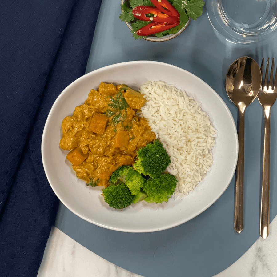 Chicken and Sweet Potato Curry. Gluten free and Low FODMAP. 350g. By We Feed You