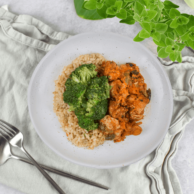  Italian Baked Chicken ready meal on plate. It's Low FODMAP, gluten free and lactose free.