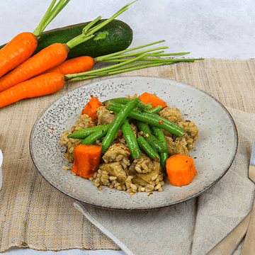  Jamaican Chicken w/ Lime Rice, Roasted Carrots & Green Beans. 350g. Diabetic friendly